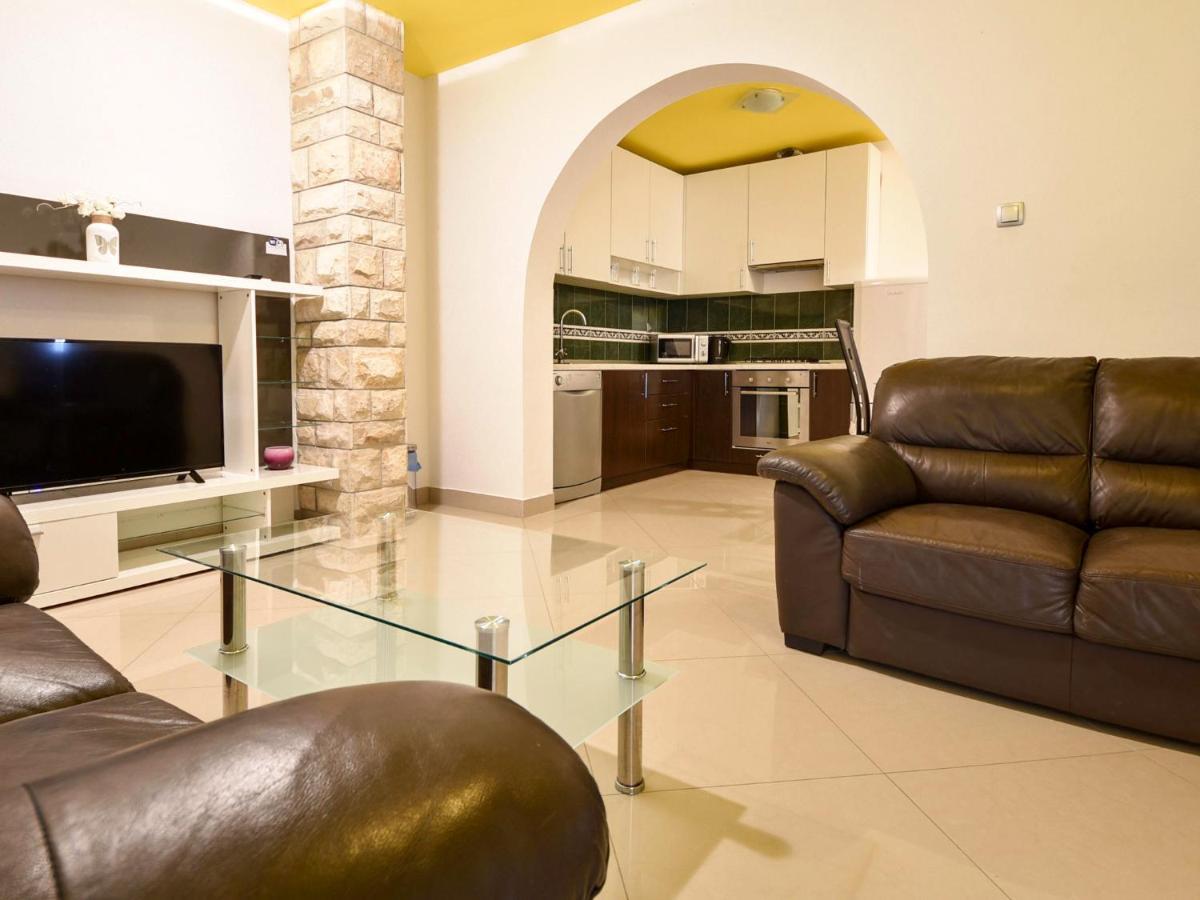Apartment Anic-2 By Interhome Ngoại thất bức ảnh